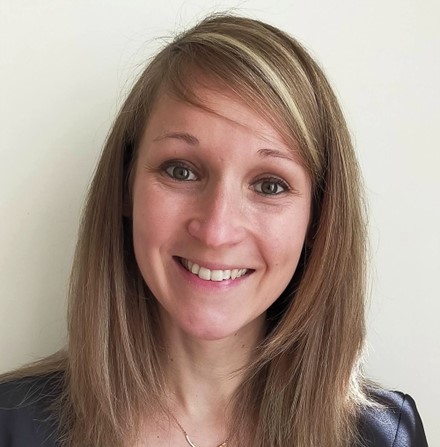 Mme. Elodie Bouteille, ancienne étudiante de l'ENCG à la formation qualifiante comptable