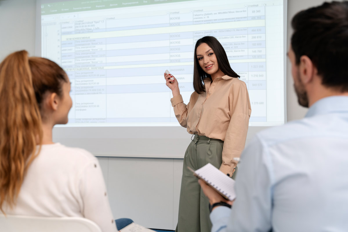 Une étudiante du tp comptable assistant passant son examen oral