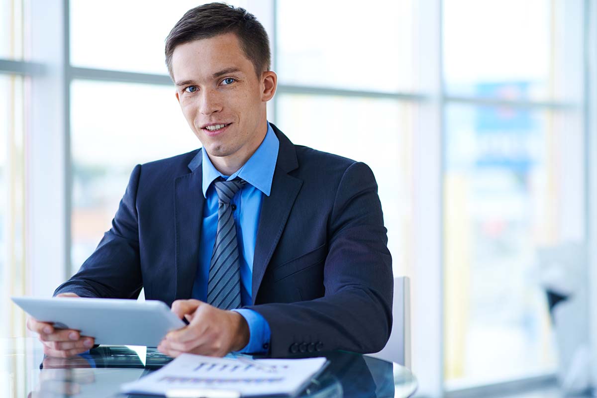 Comptable en poste recruté grâce à ses qualités d'organsiation