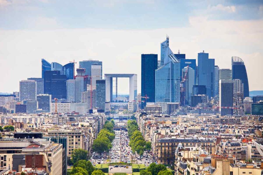 Vue sur La Défense, quartier où il est largement possible de trouver un alternance comptabilité Paris