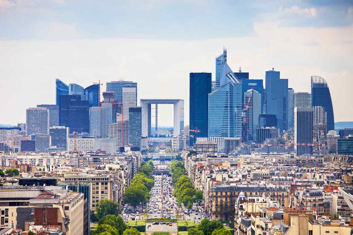 Vue sur La Défense, quartier où il est largement possible de trouver un alternance comptabilité Paris