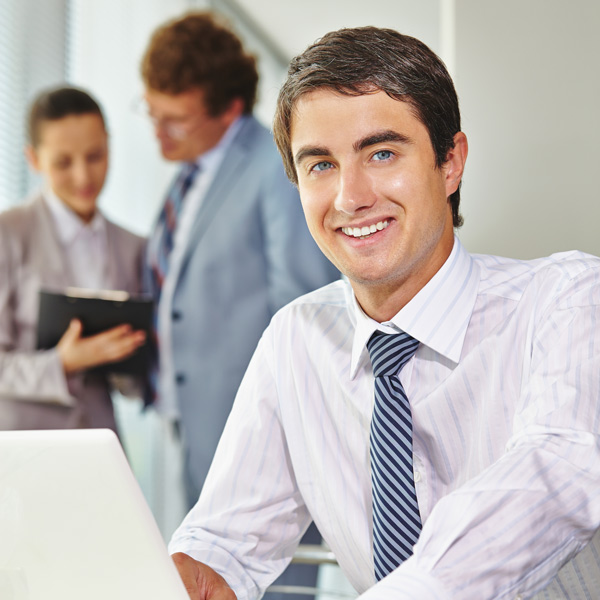 Professionnel de la comptabilité qui a la personnalité pour travailler dans ce domaine